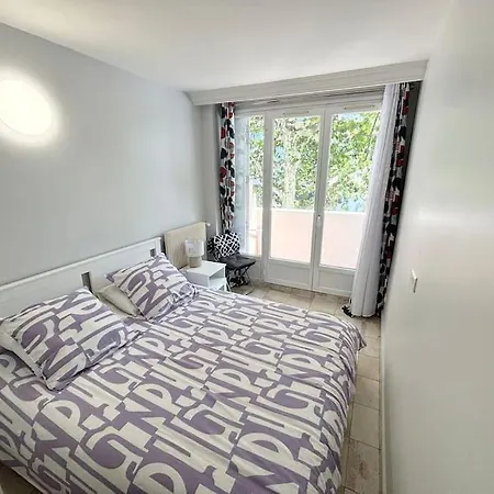 Chaleureux Avec Balcon - Champigny-sur-Marne